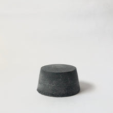 Load image into Gallery viewer, Men&#39;s 2 in1 Shampoo bar
